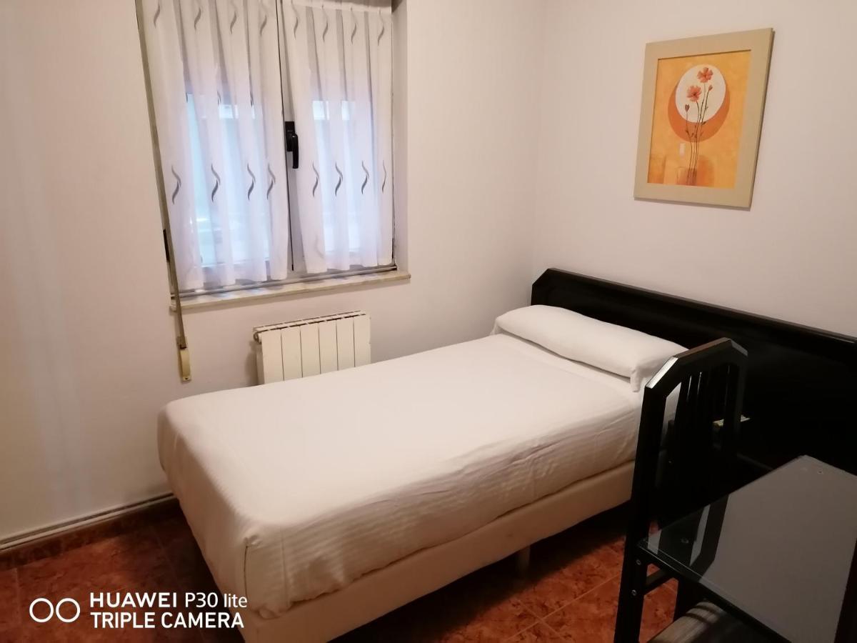Pension Serafin Aviles Exterior photo